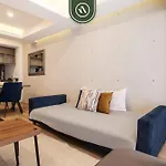 Amazing 2 Bedroom Condo With Private Patio In Reforma