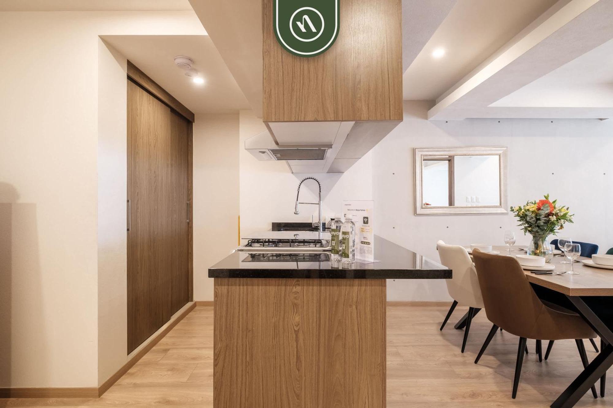 Amazing 2 Bedroom With Private Patio In Reforma *