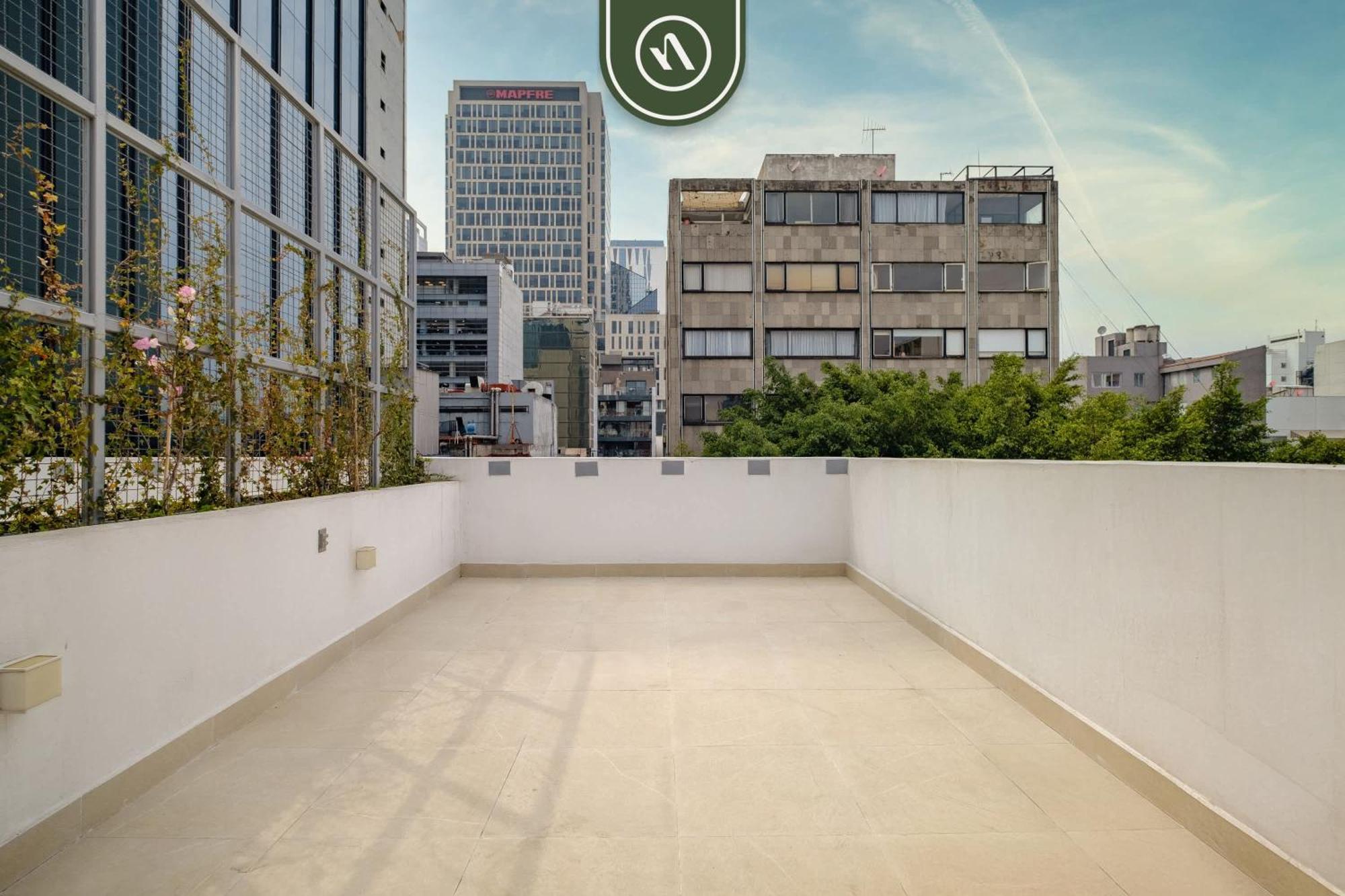 Amazing 2 Bedroom With Private Patio In Reforma Mexico