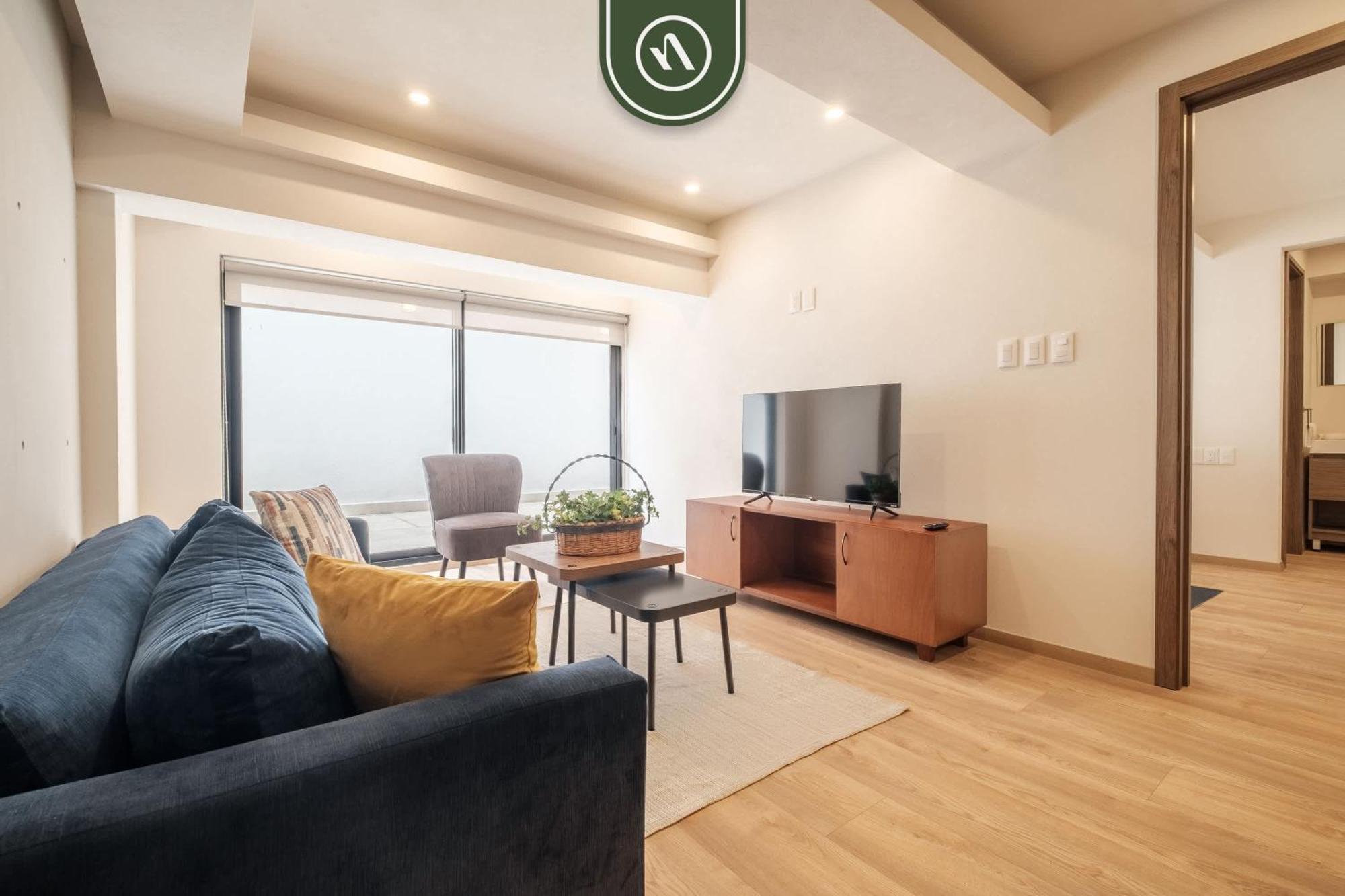 Amazing 2 Bedroom With Private Patio In Reforma